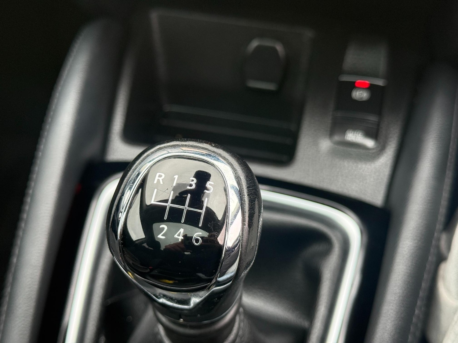 Used Nissan Qashqai 2018 for sale - 77155601: Photo 16