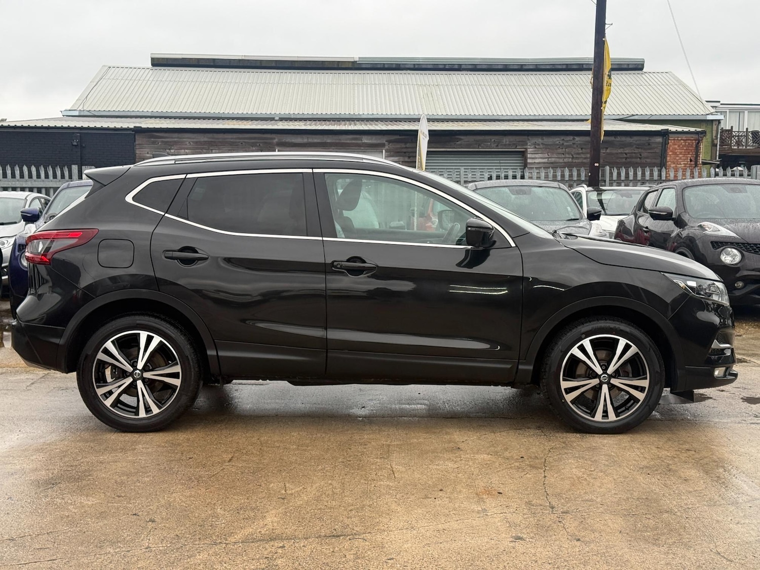 Used Nissan Qashqai 2018 for sale - 77155601: Photo 34