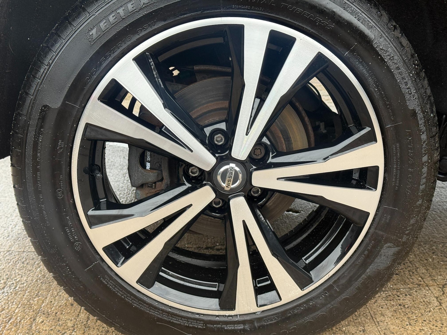 Used Nissan Qashqai 2018 for sale - 77155601: Photo 35