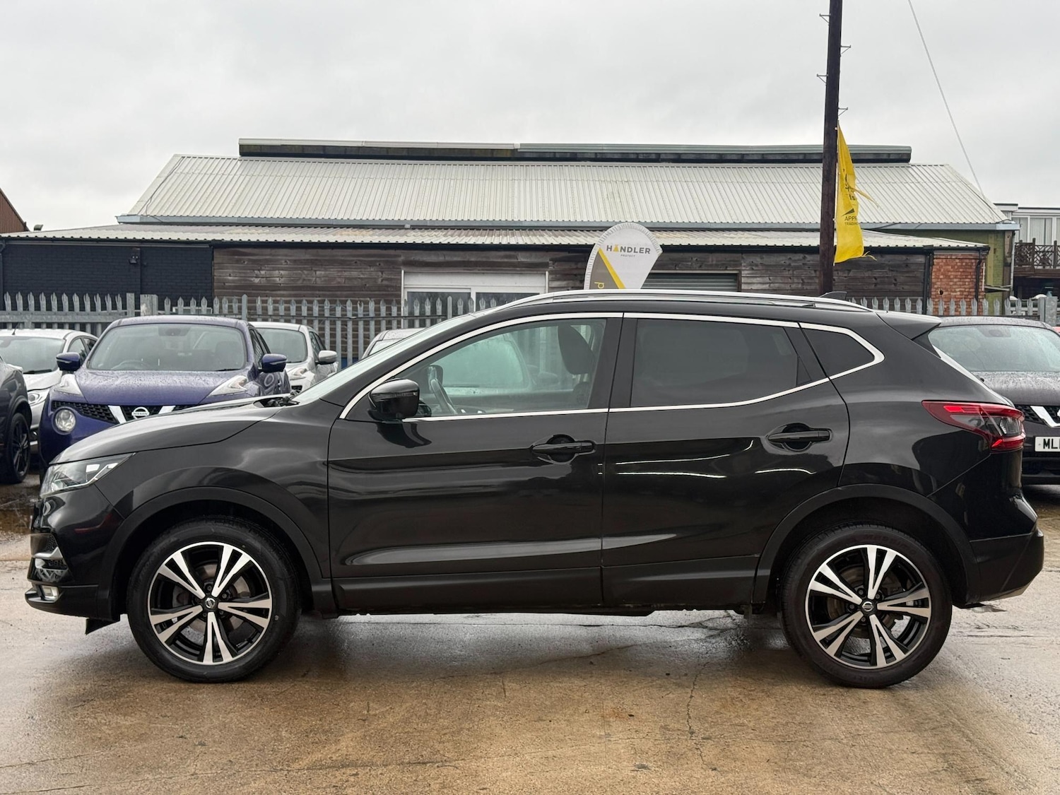 Used Nissan Qashqai 2018 for sale - 77155601: Photo 42