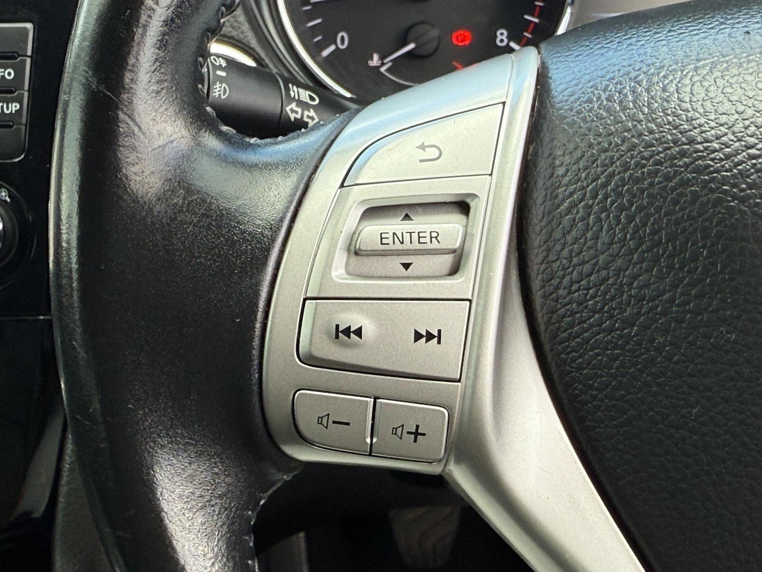 Used Nissan Qashqai 2017 for sale - 76514512: Photo 11