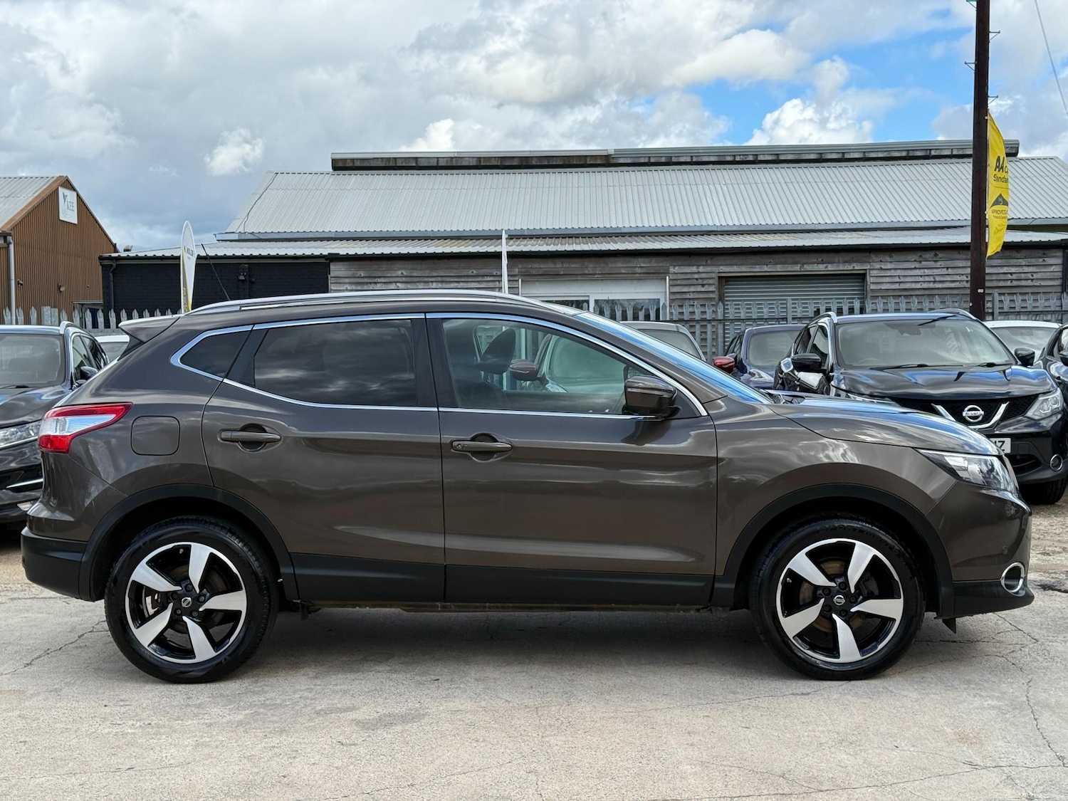 Used Nissan Qashqai 2017 for sale - 76514512: Photo 18