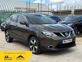 Used Nissan Qashqai 2017 for sale - 76514512: Photo