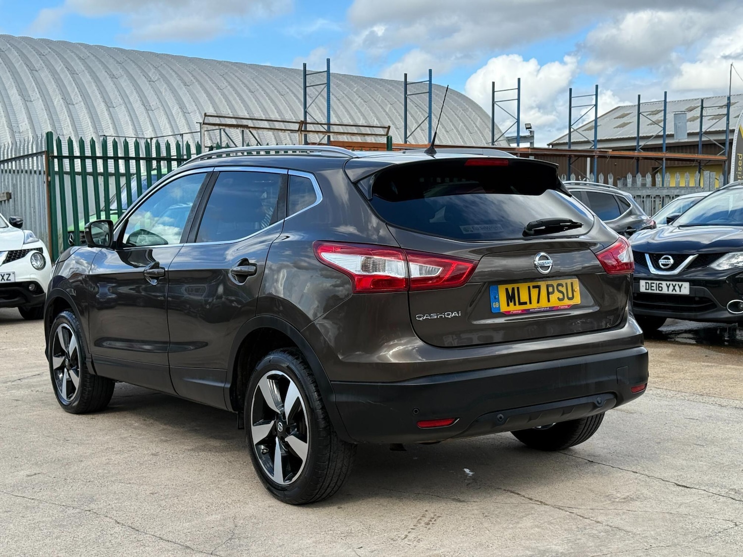 Used Nissan Qashqai 2017 for sale - 76514512: Photo 22
