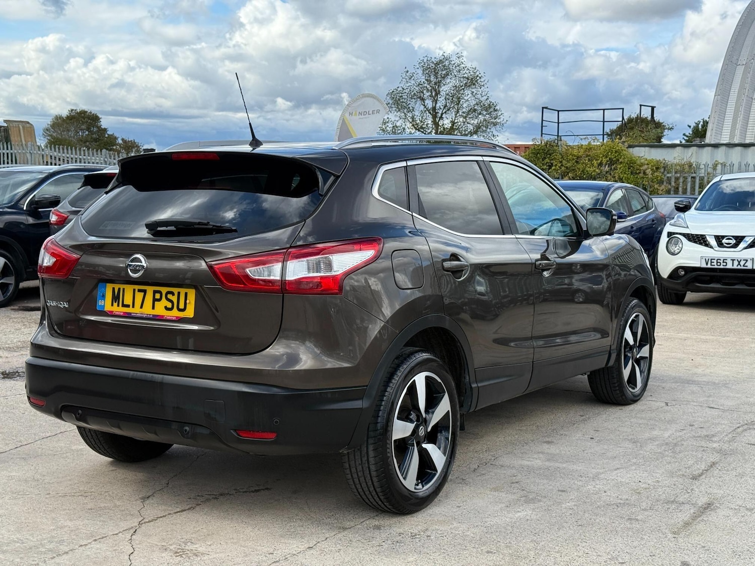 Used Nissan Qashqai 2017 for sale - 76514512: Photo 26