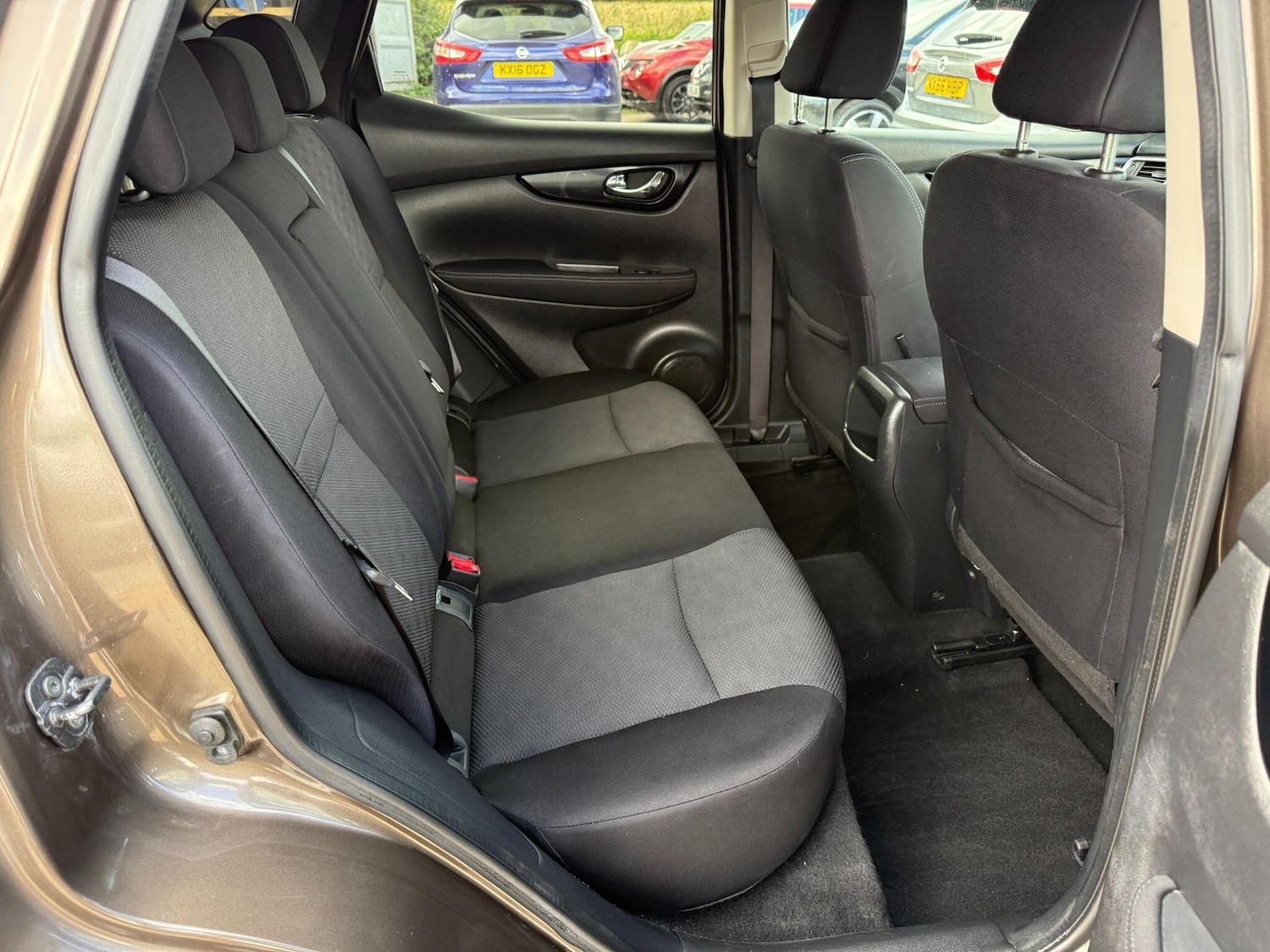 Used Nissan Qashqai 2017 for sale - 76514512: Photo 40