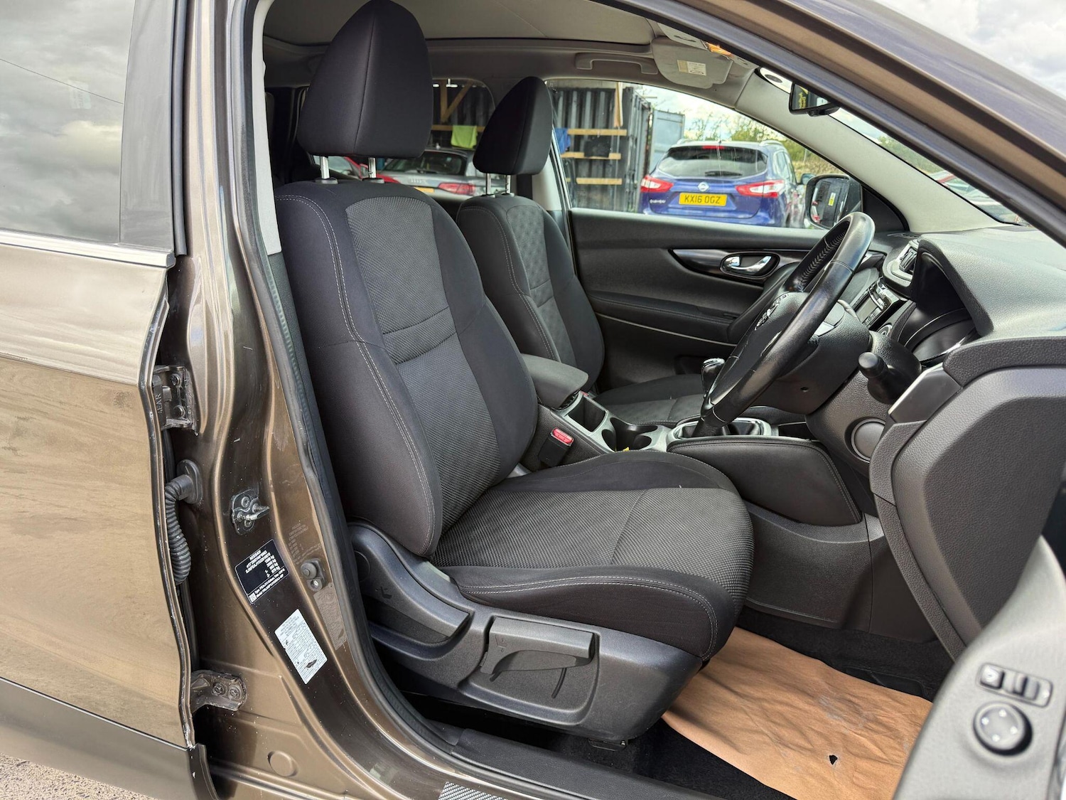 Used Nissan Qashqai 2017 for sale - 76514512: Photo 44