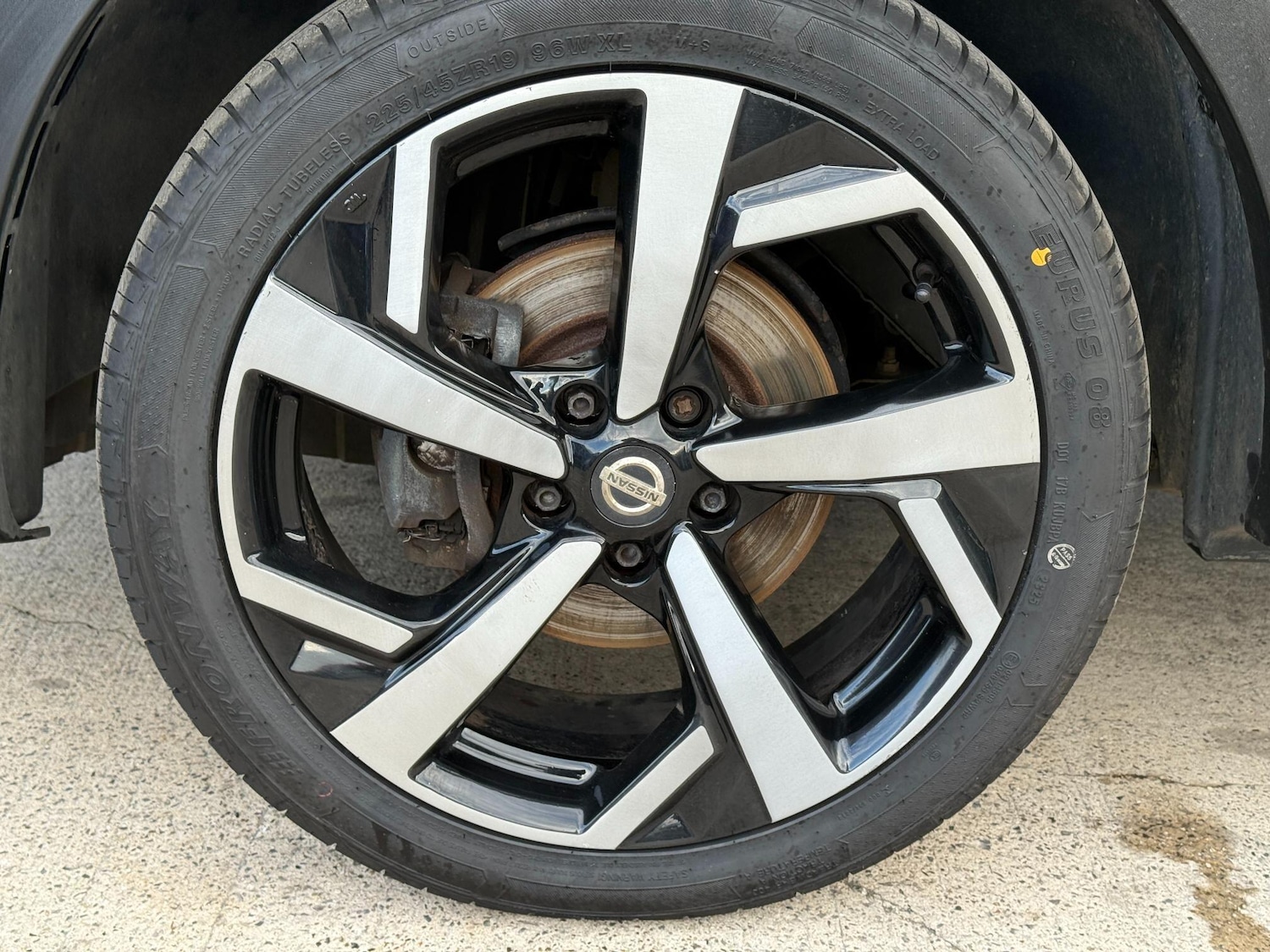 Used Nissan Qashqai 2018 for sale - 76514498: Photo 31