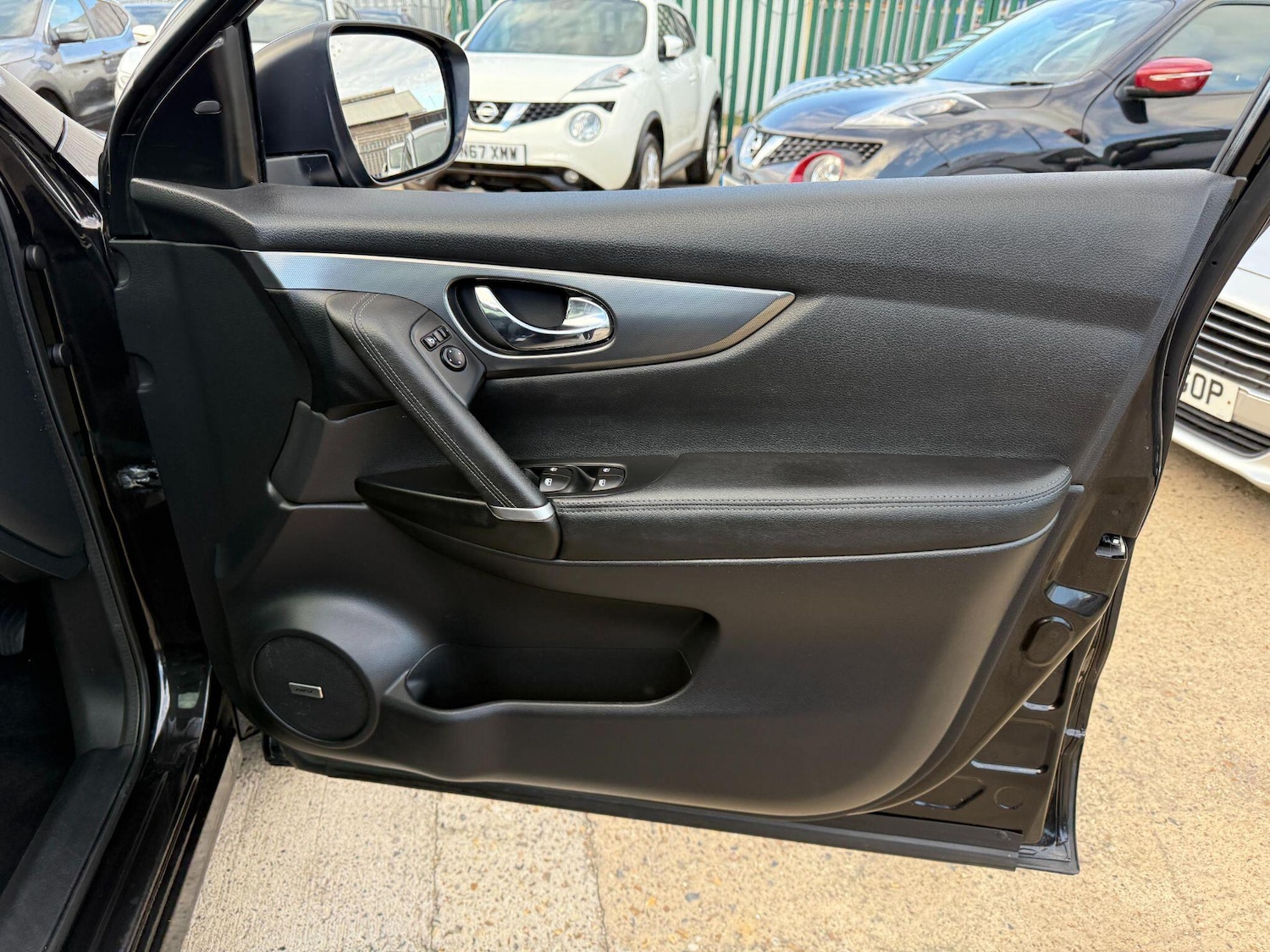 Used Nissan Qashqai 2018 for sale - 76514498: Photo 48