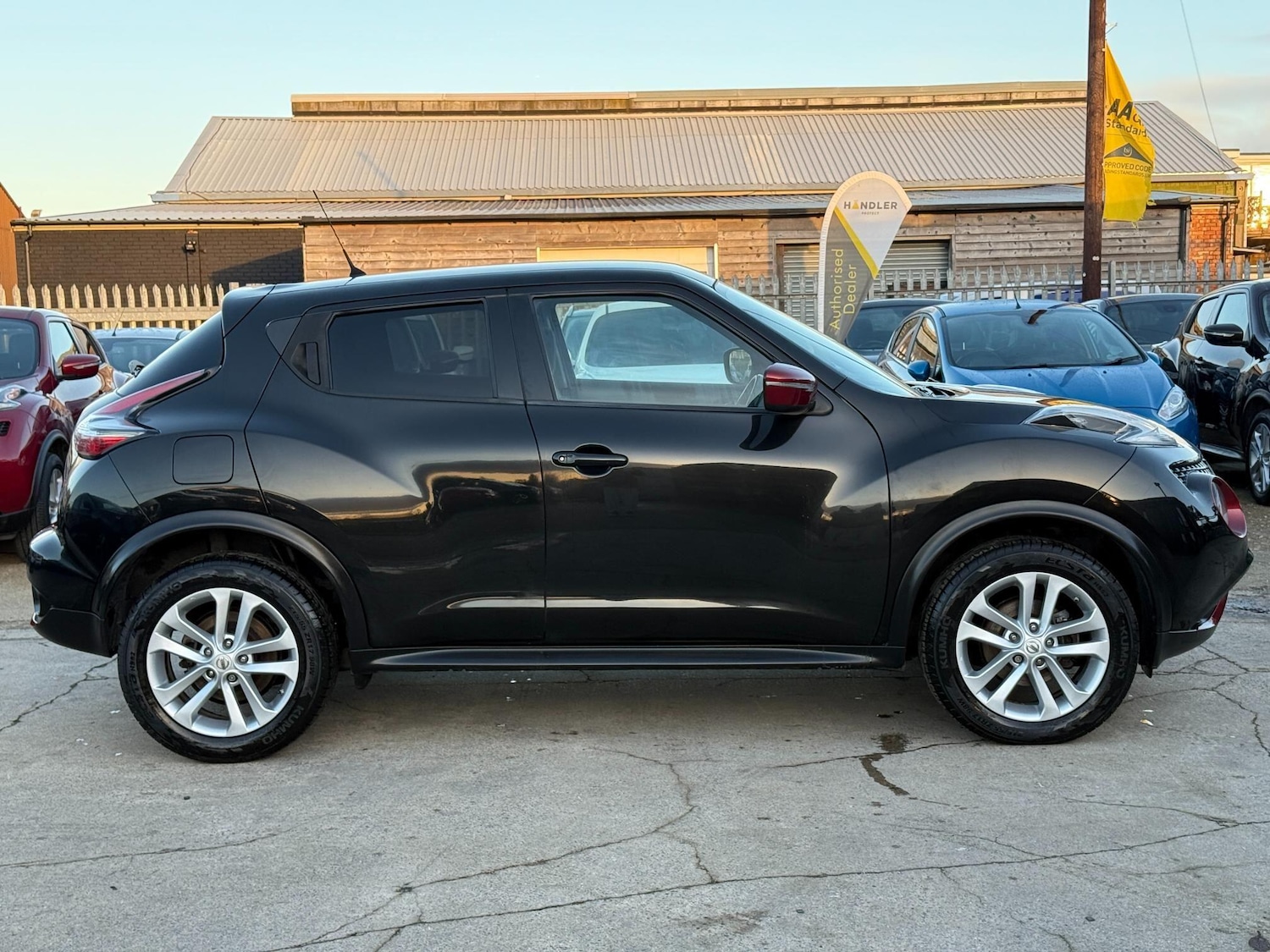 Used Nissan Juke 2015 for sale - 77143670: Photo 27