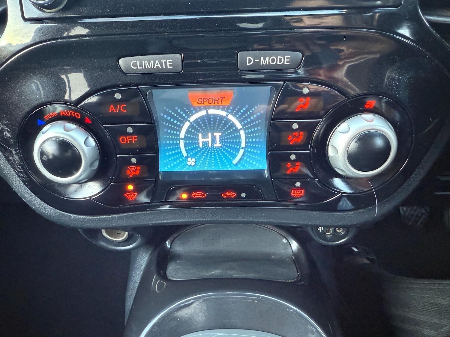 Used Nissan Juke 2017 for sale - 76752707: Photo 10