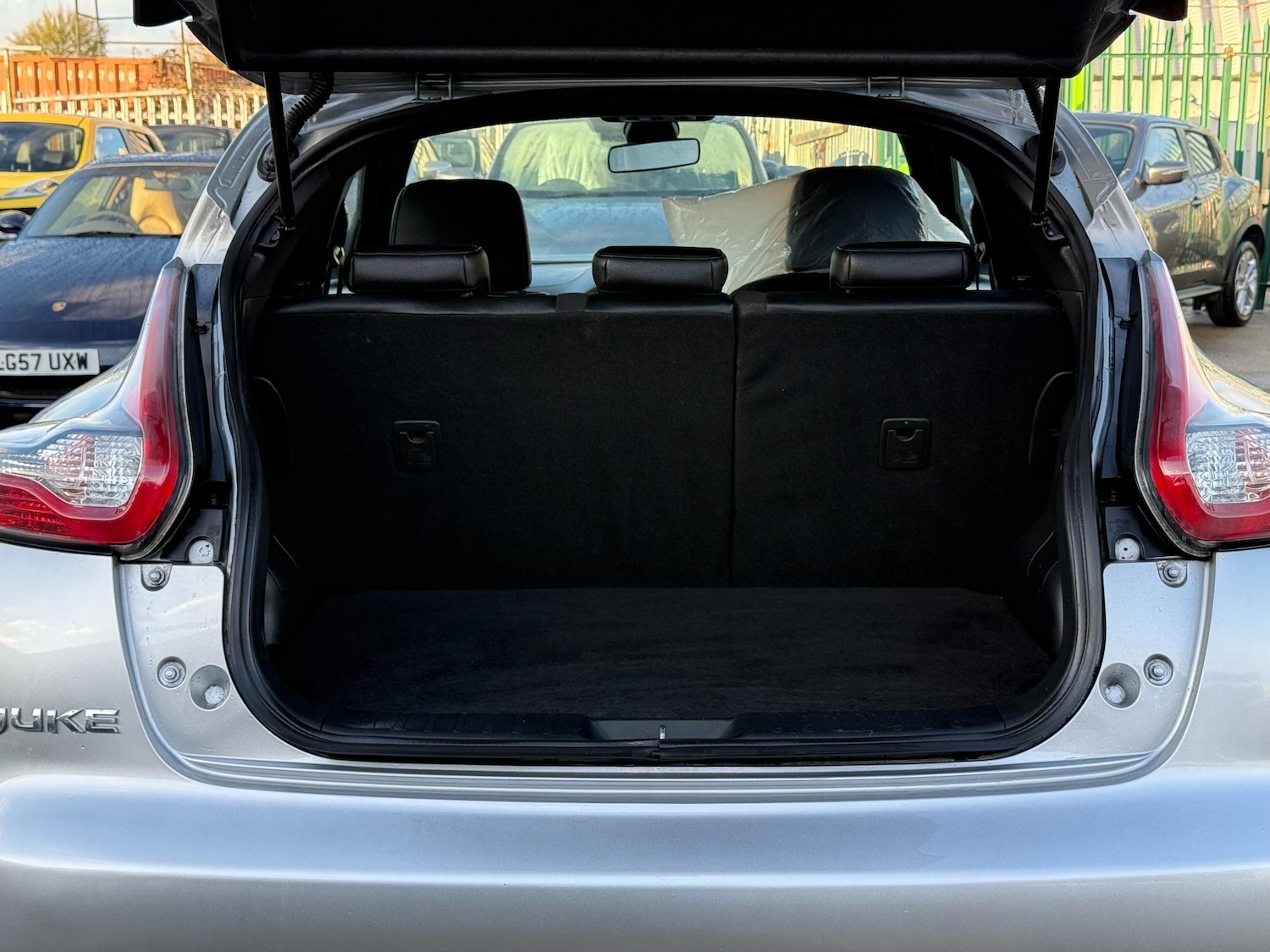 Used Nissan Juke 2017 for sale - 76752707: Photo 49