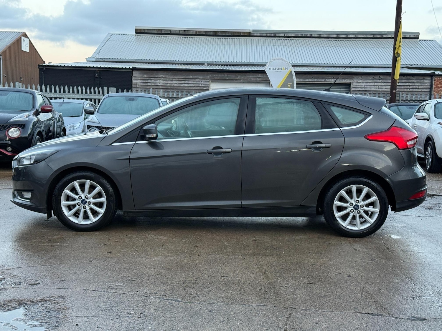 Used Ford Focus 2015 for sale - 77101628: Photo 34