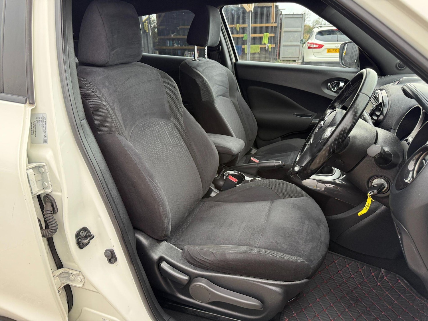 Used Nissan Juke 2014 for sale - 77101786: Photo 27