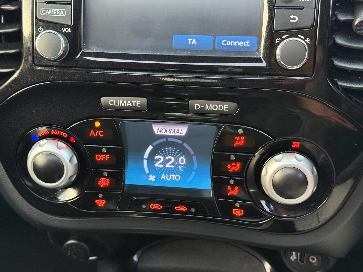 Used Nissan Juke 2016 for sale - 77101638: Photo 12