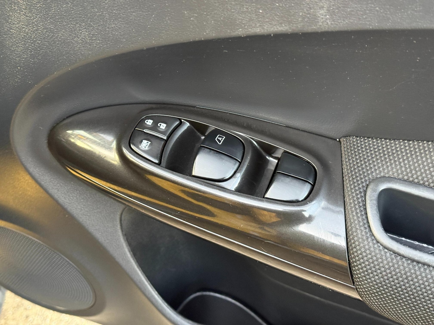 Used Nissan Juke 2016 for sale - 77101638: Photo 17