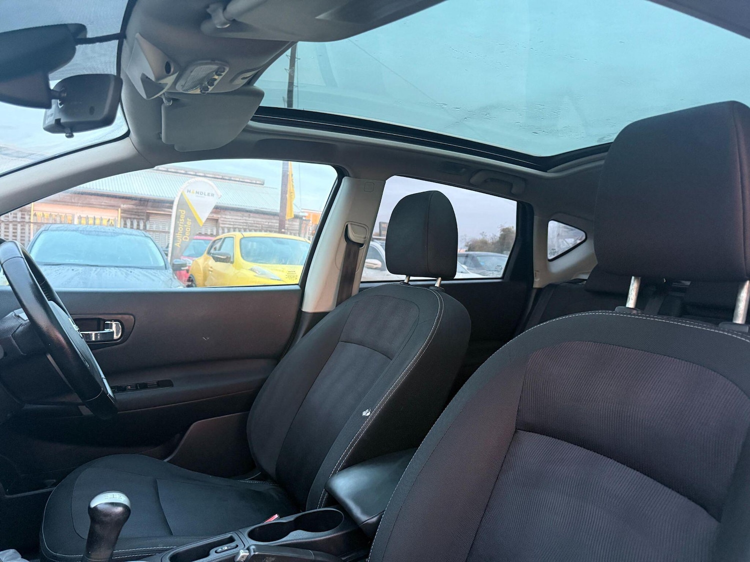 Used Nissan Qashqai 2012 for sale - 76964931: Photo 28