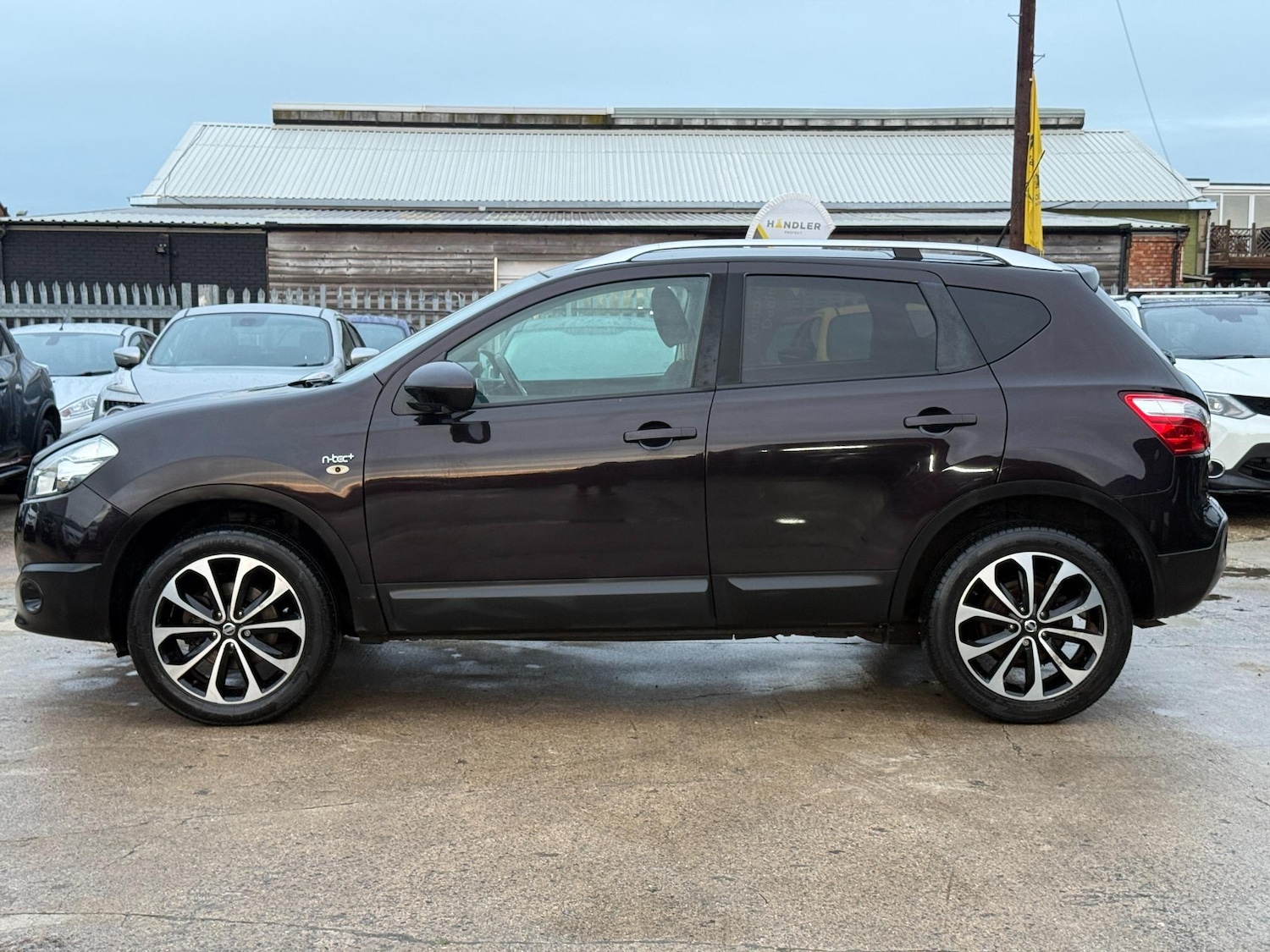 Used Nissan Qashqai 2012 for sale - 76964931: Photo 33