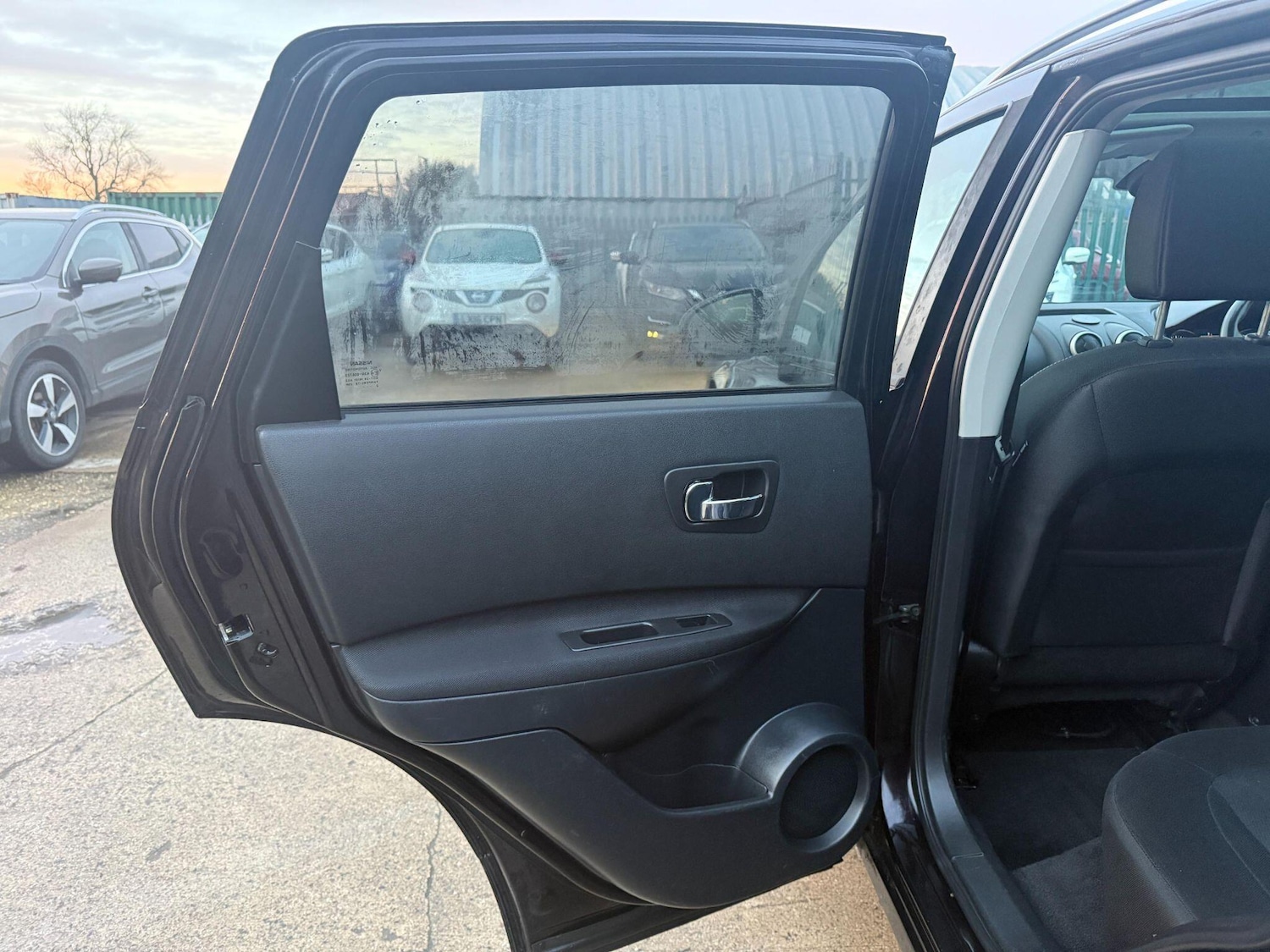 Used Nissan Qashqai 2012 for sale - 76964931: Photo 42