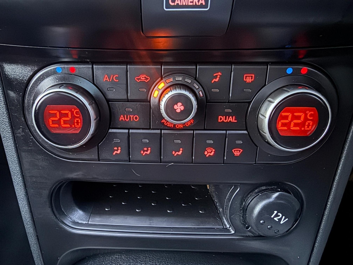 Used Nissan Qashqai 2012 for sale - 76964931: Photo 8