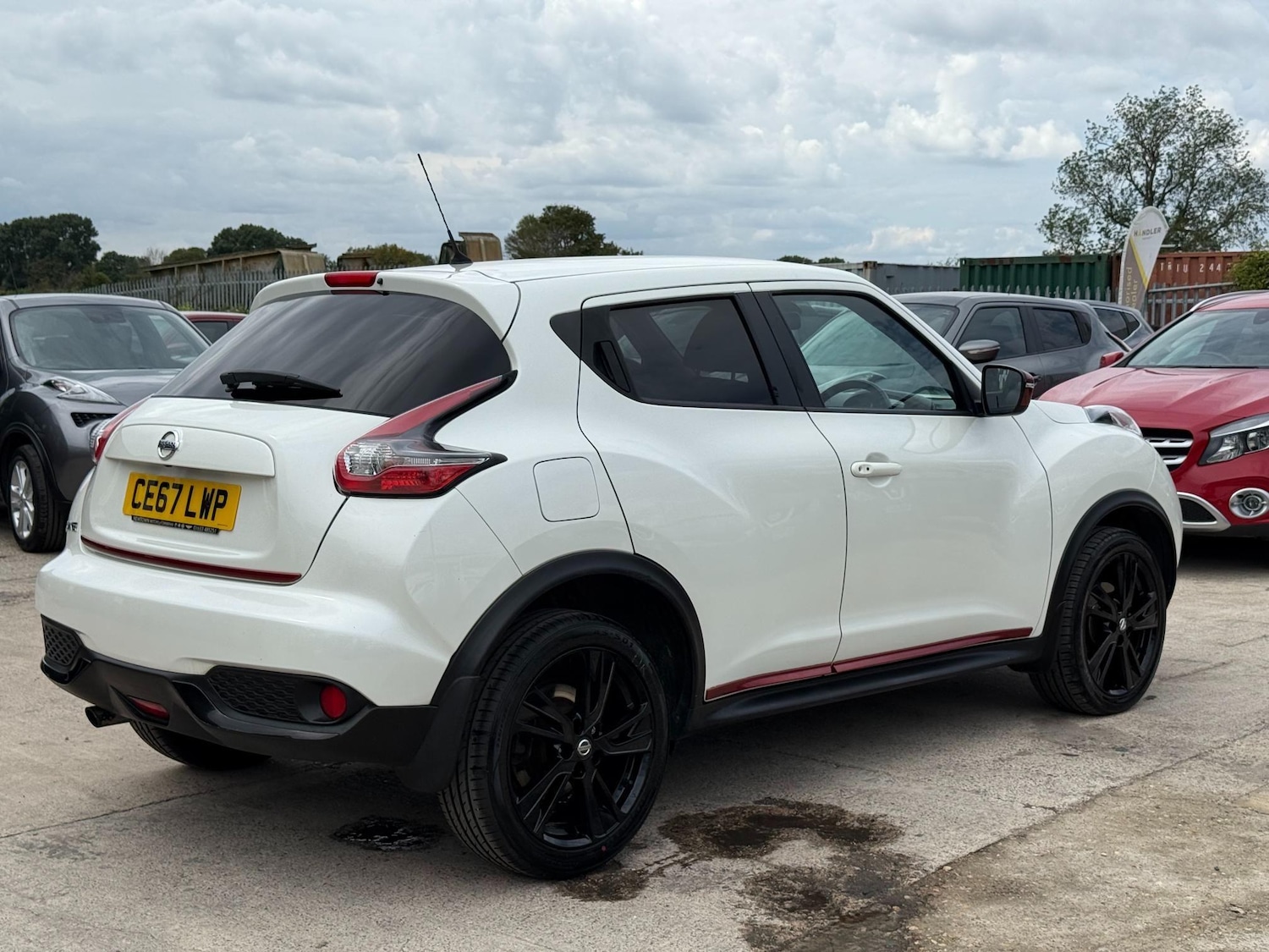 Used Nissan Juke 2017 for sale - 76514513: Photo 24
