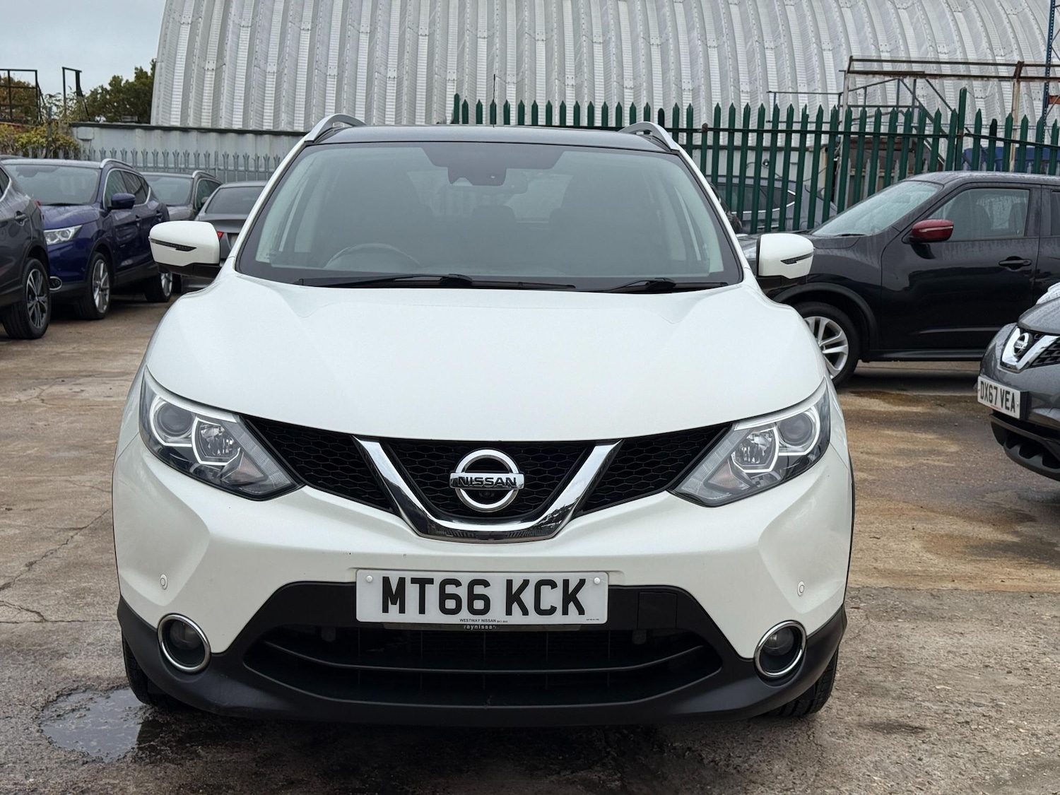 Used Nissan Qashqai 2016 for sale - 76514514: Photo 17
