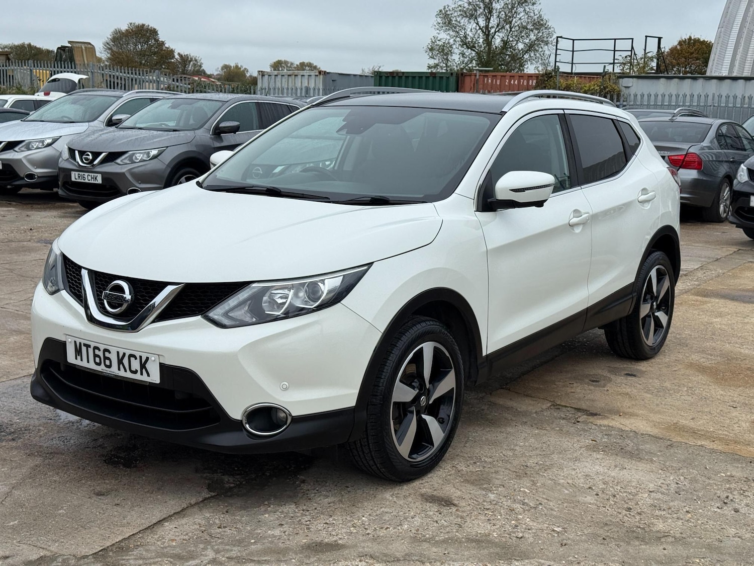 Used Nissan Qashqai 2016 for sale - 76514514: Photo 19