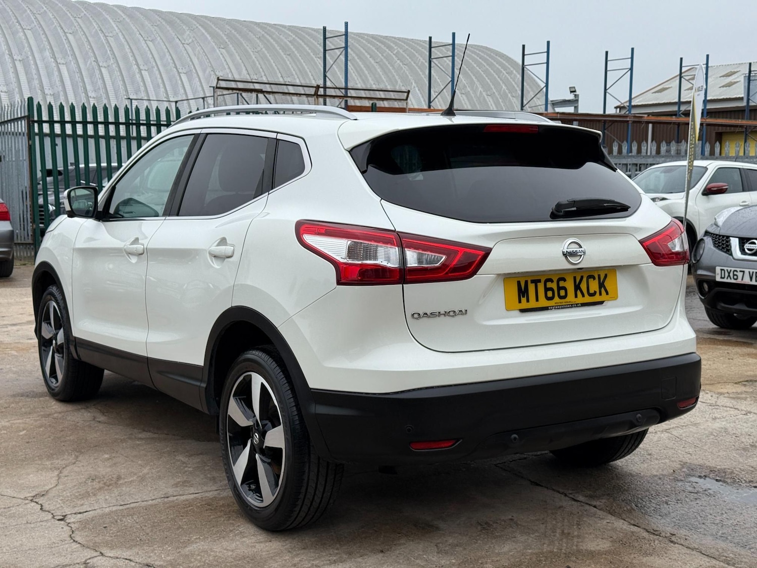Used Nissan Qashqai 2016 for sale - 76514514: Photo 23