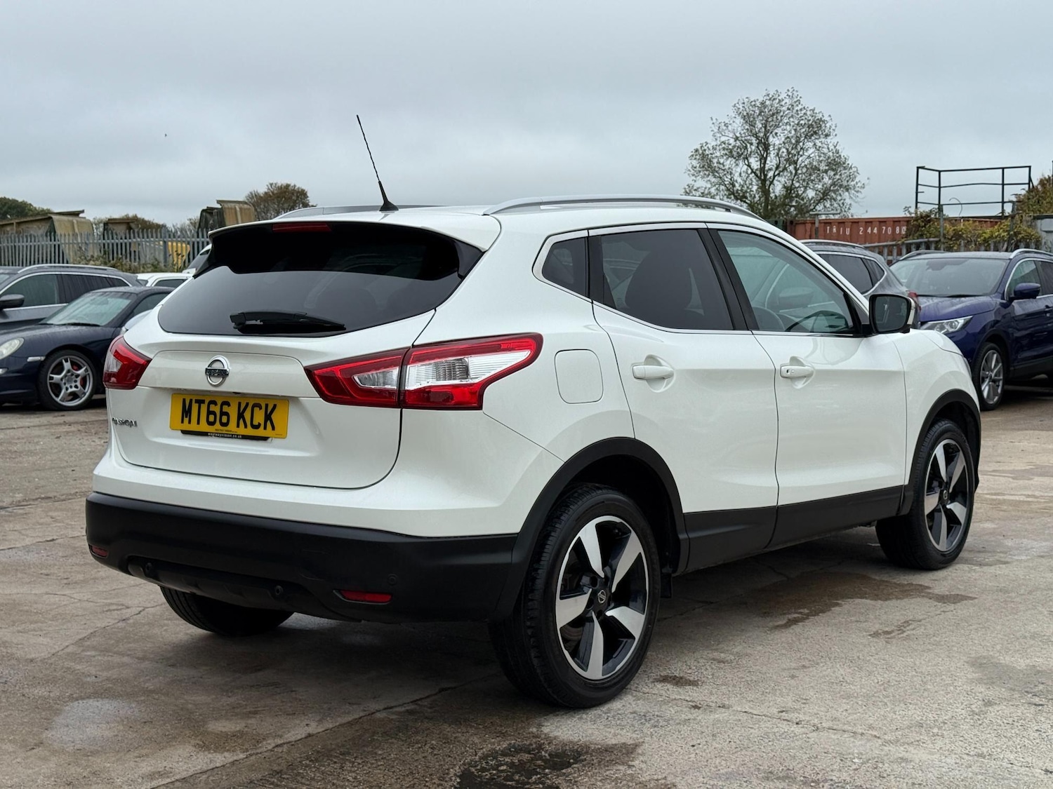 Used Nissan Qashqai 2016 for sale - 76514514: Photo 32