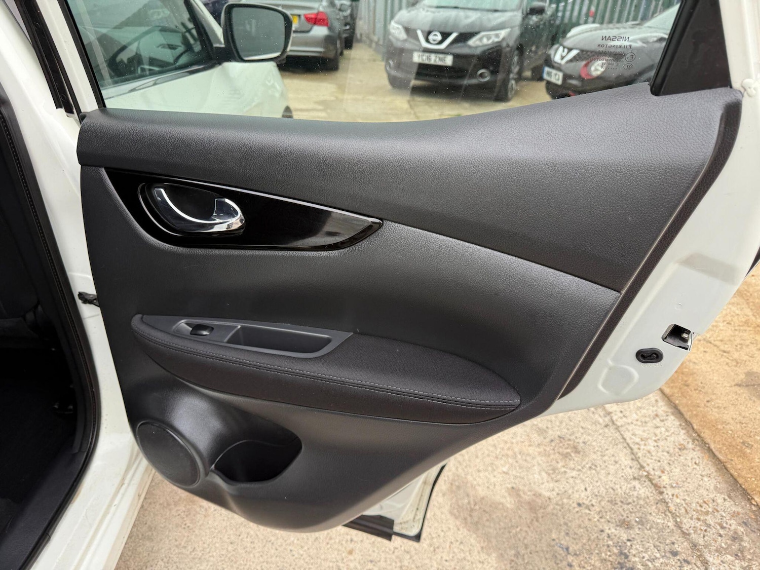 Used Nissan Qashqai 2016 for sale - 76514514: Photo 42