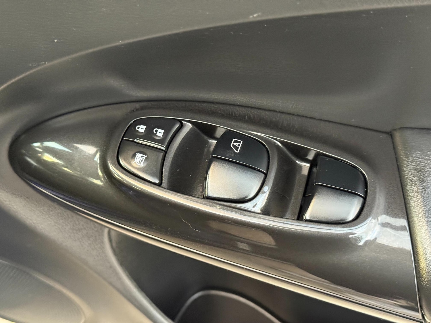 Used Nissan Juke 2014 for sale - 76865804: Photo 46