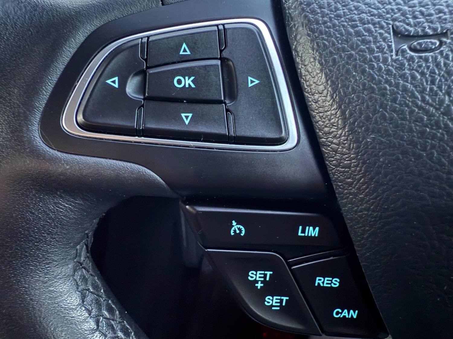 Used Ford Focus 2015 for sale - 76800906: Photo 13