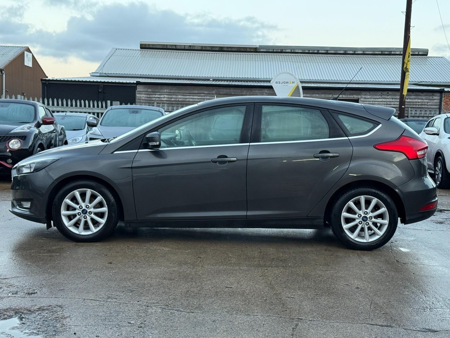 Used Ford Focus 2015 for sale - 76800906: Photo 35