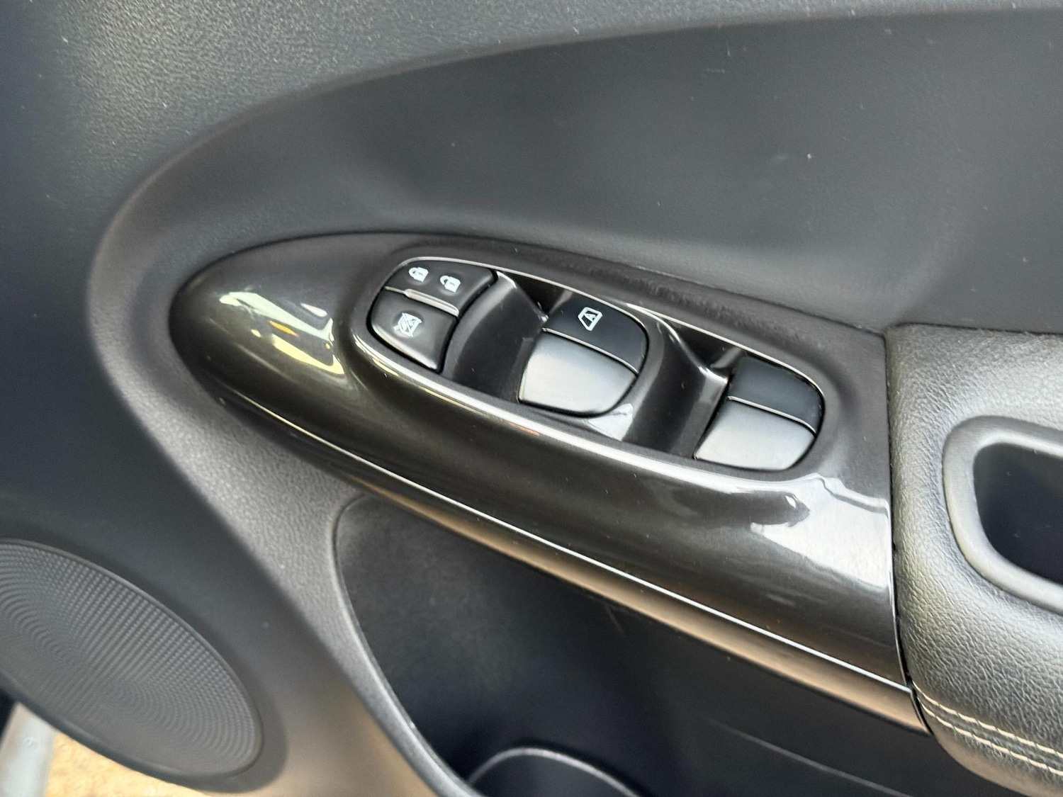 Used Nissan Juke 2015 for sale - 77120043: Photo 20