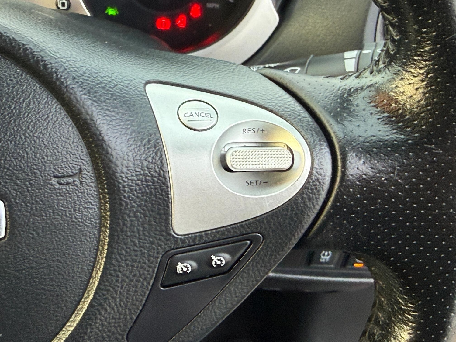 Used Nissan Juke 2015 for sale - 77120043: Photo 22