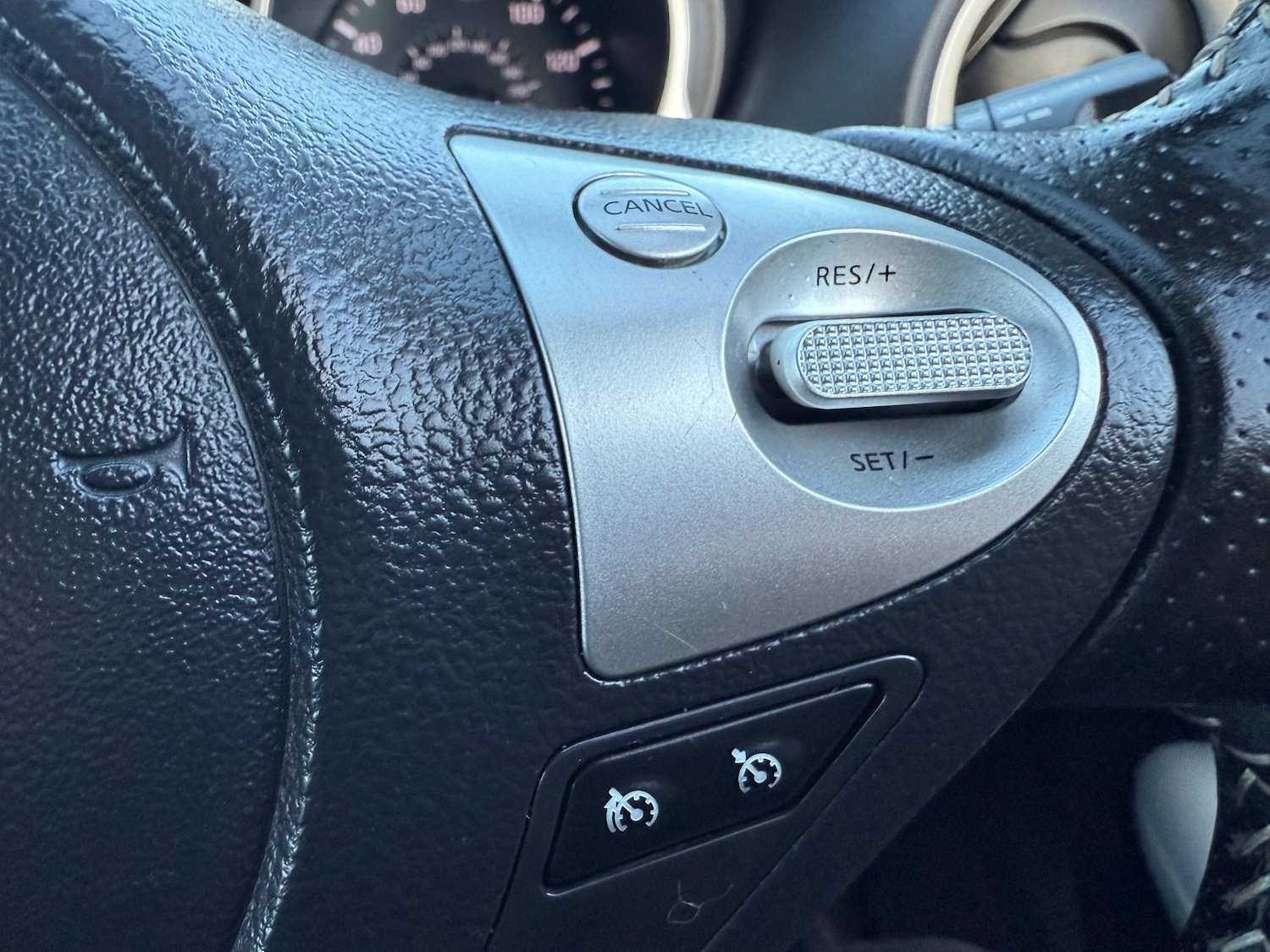 Used Nissan Juke 2015 for sale - 76607841: Photo 16