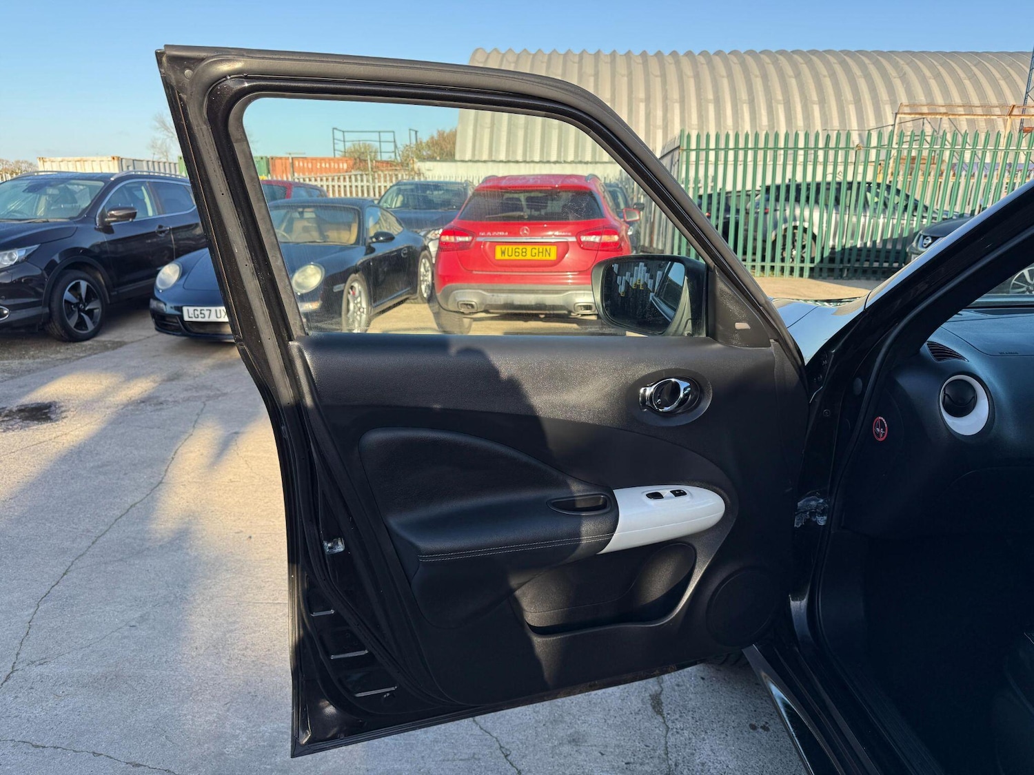 Used Nissan Juke 2015 for sale - 76607841: Photo 20