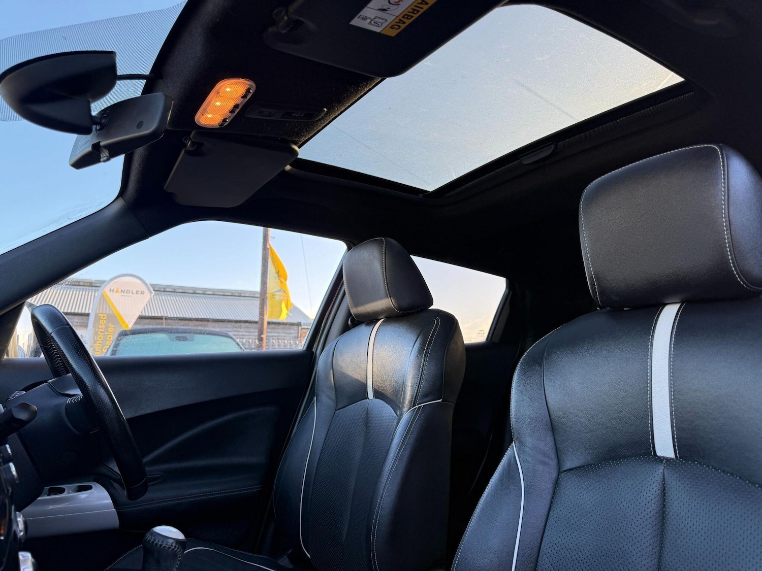 Used Nissan Juke 2015 for sale - 76607841: Photo 25