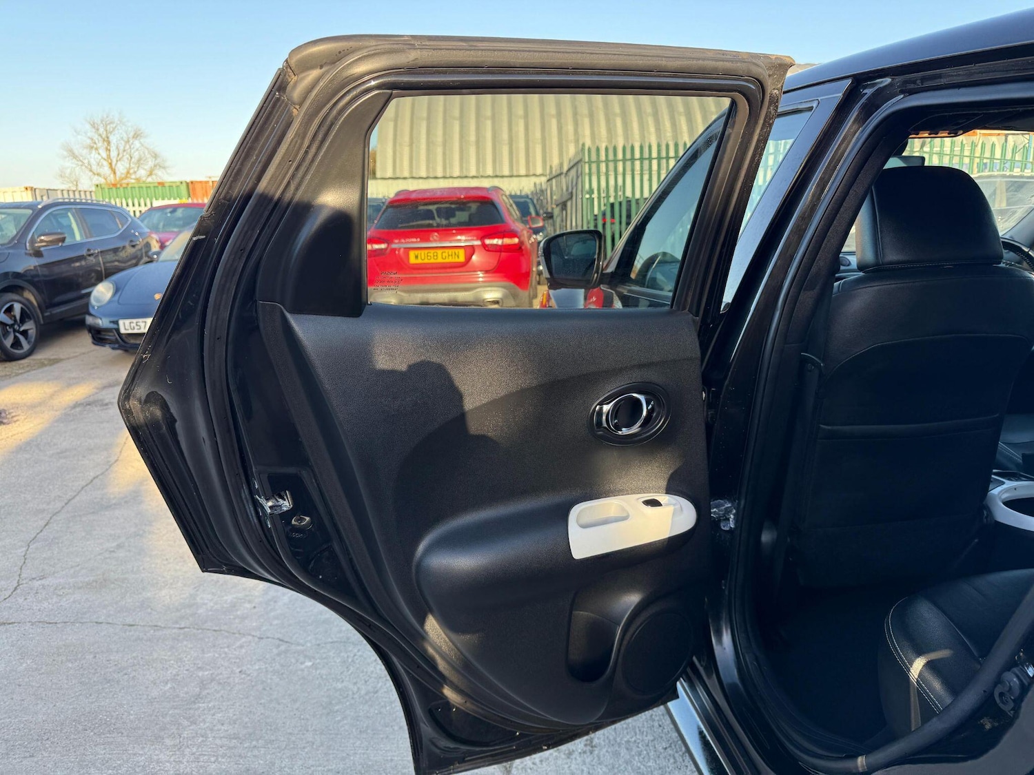 Used Nissan Juke 2015 for sale - 76607841: Photo 56