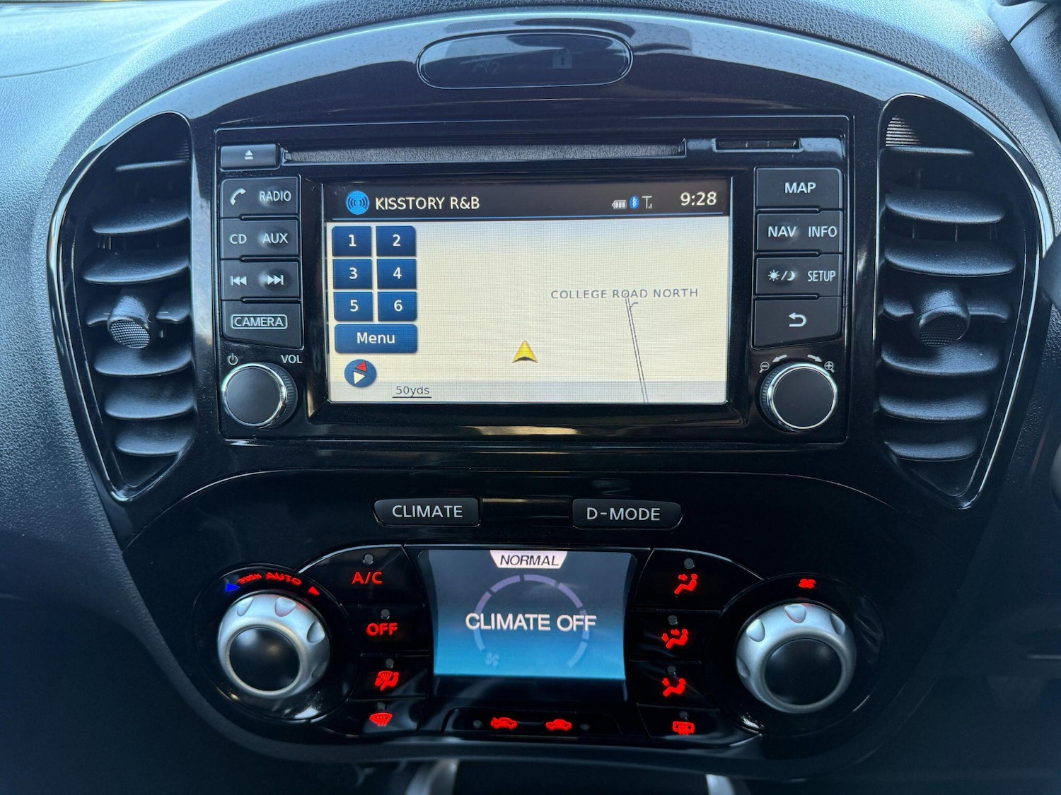 Used Nissan Juke 2015 for sale - 76607841: Photo 9