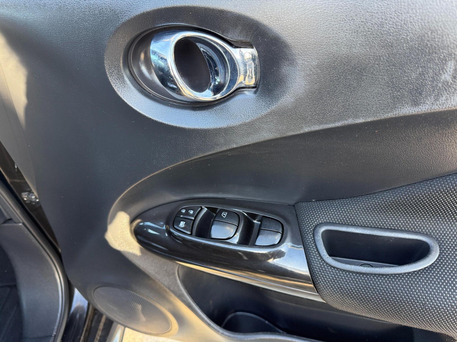 Used Nissan Juke 2015 for sale - 76612800: Photo 19