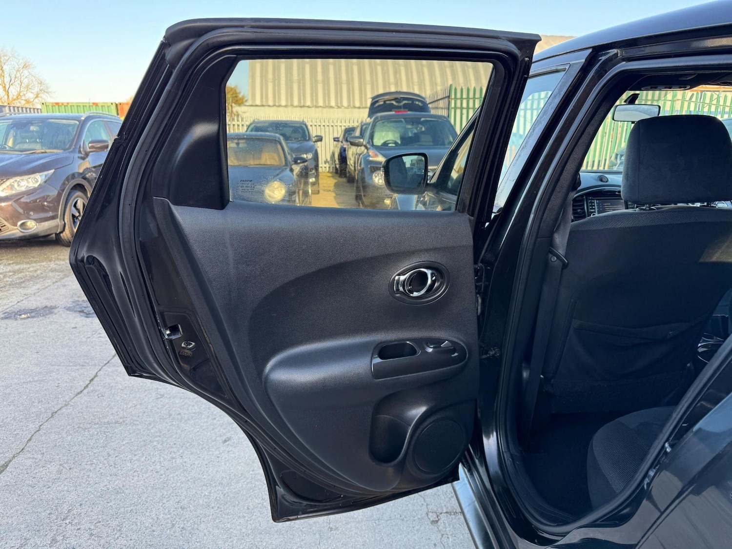 Used Nissan Juke 2015 for sale - 76612800: Photo 46