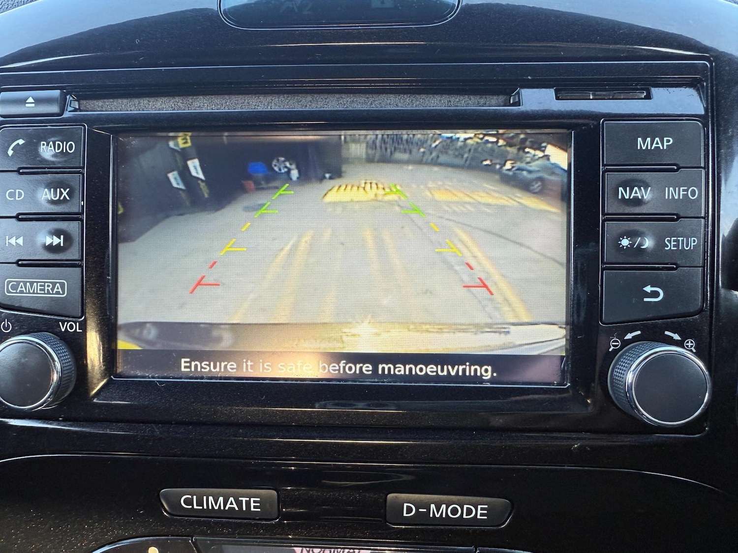 Used Nissan Juke 2015 for sale - 76612800: Photo 7