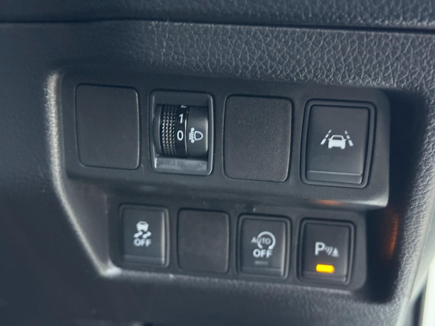 Used Nissan Qashqai 2016 for sale - 76850353: Photo 15