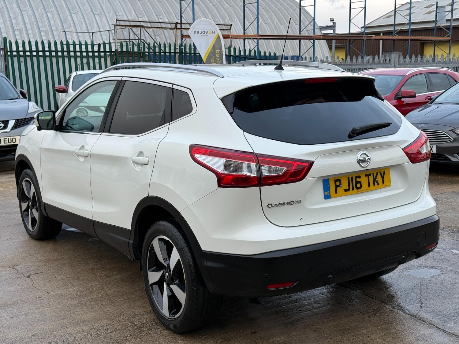 Used Nissan Qashqai 2016 for sale - 76850353: Photo 37