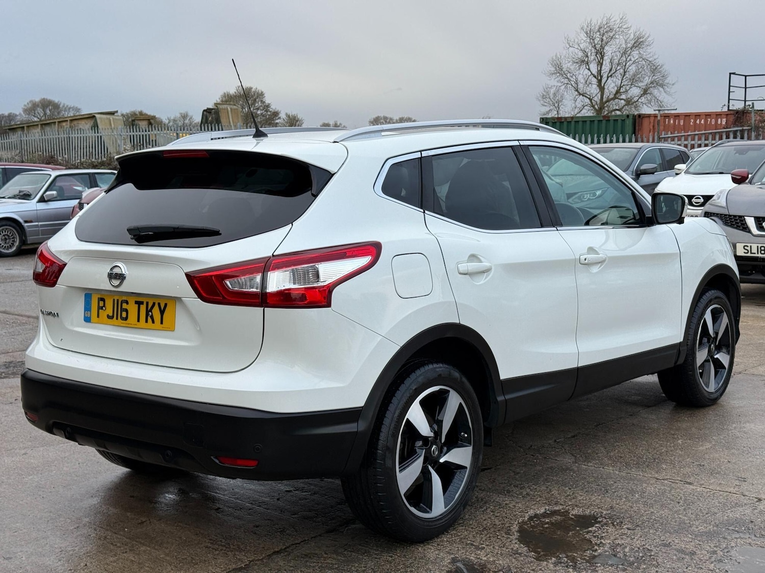 Used Nissan Qashqai 2016 for sale - 76850353: Photo 40