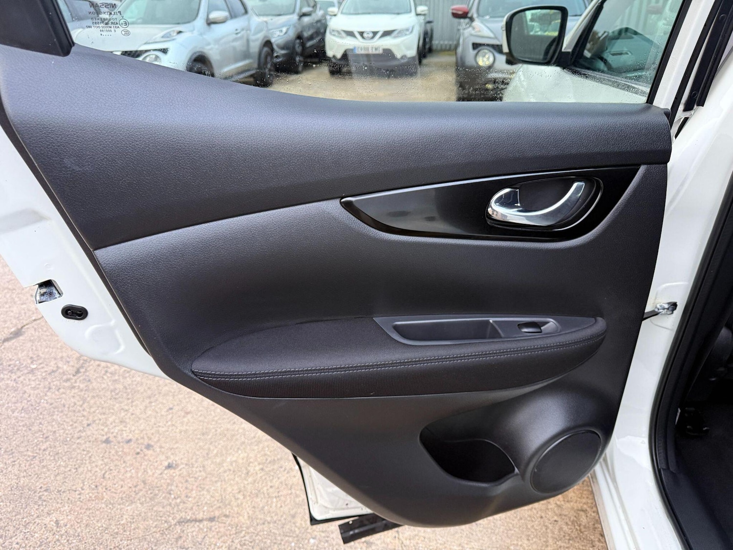 Used Nissan Qashqai 2016 for sale - 76850353: Photo 47