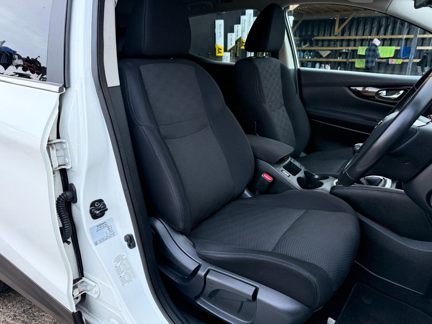 Used Nissan Qashqai 2016 for sale - 76850353: Photo 48