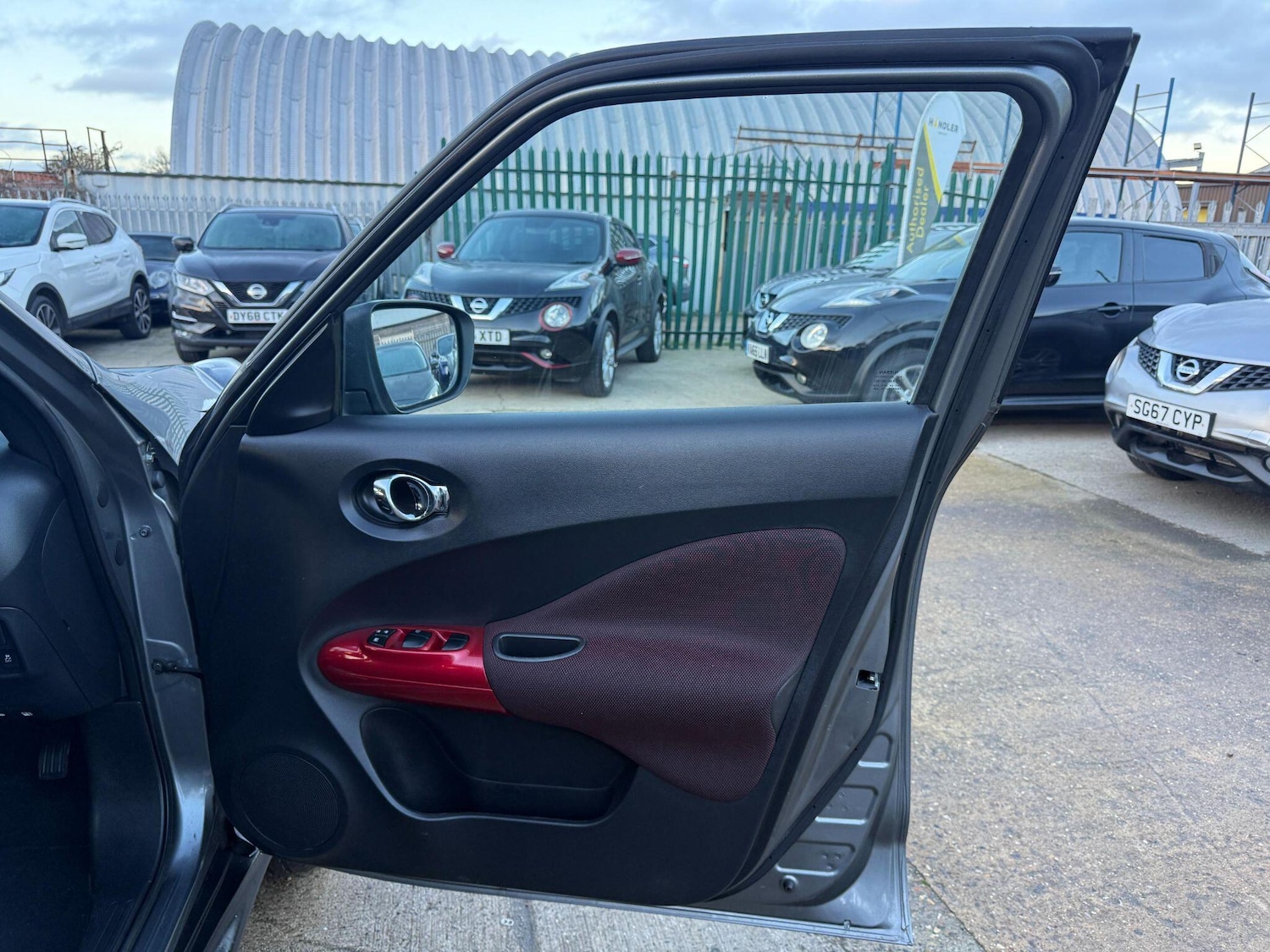 Used Nissan Juke 2018 for sale - 76926553: Photo 21