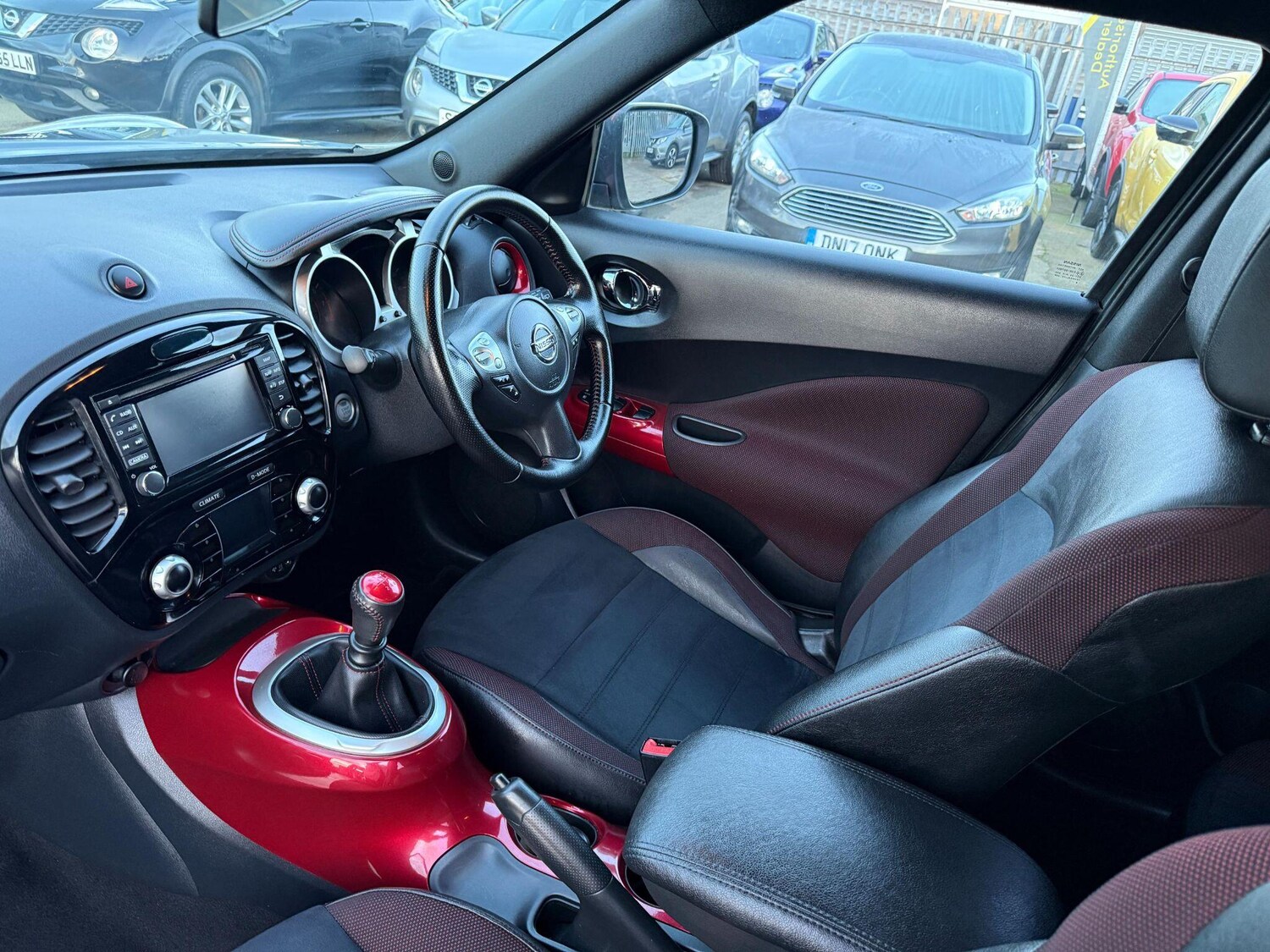 Used Nissan Juke 2018 for sale - 76926553: Photo 31